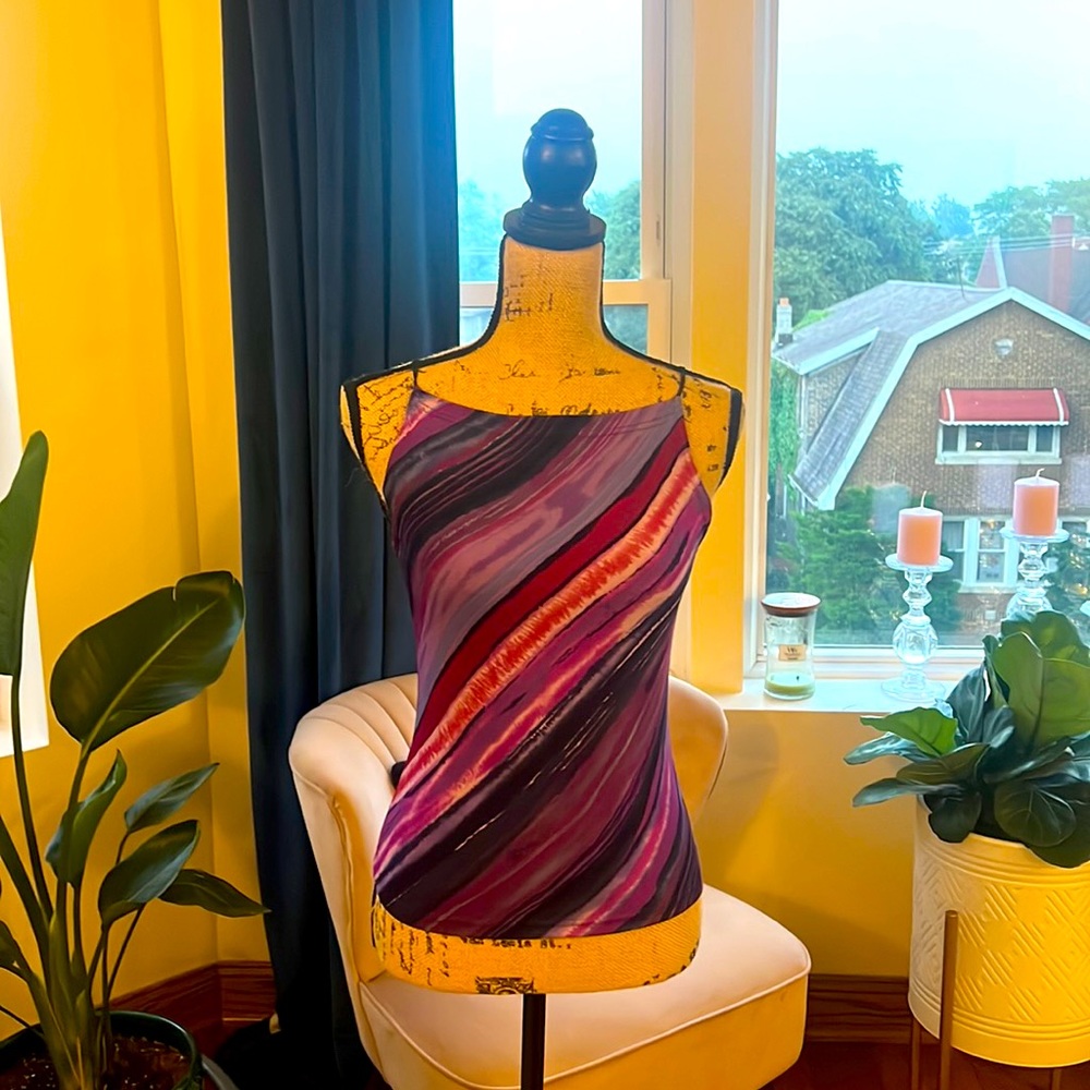 Sleeveless Abstract Stripe Tank Top - Purple & Pink